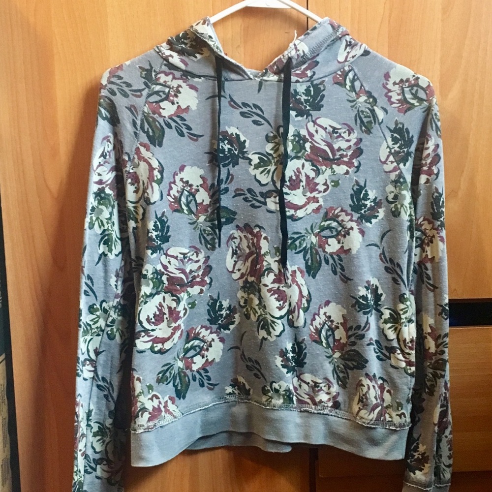 Aeropostale long sleeved shirt